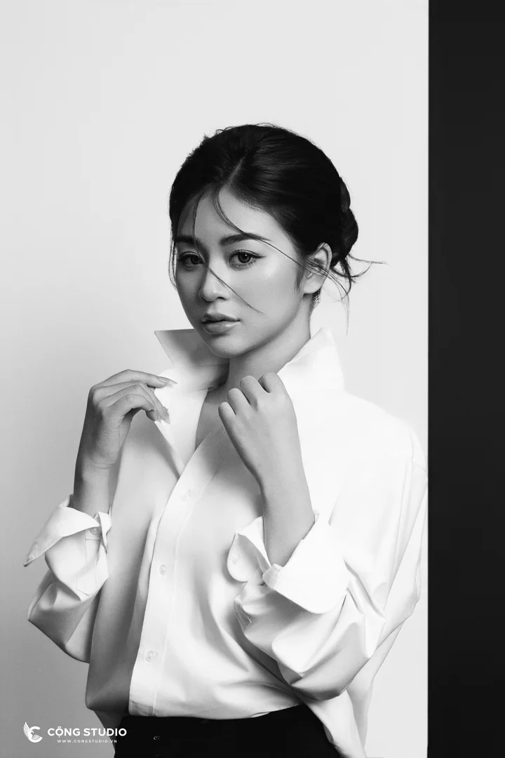 Chụp Ảnh Profile Chân Dung Đen Trắng Năm 2025 - Cộng Studio