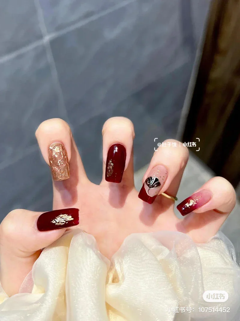 nail tết đỏ