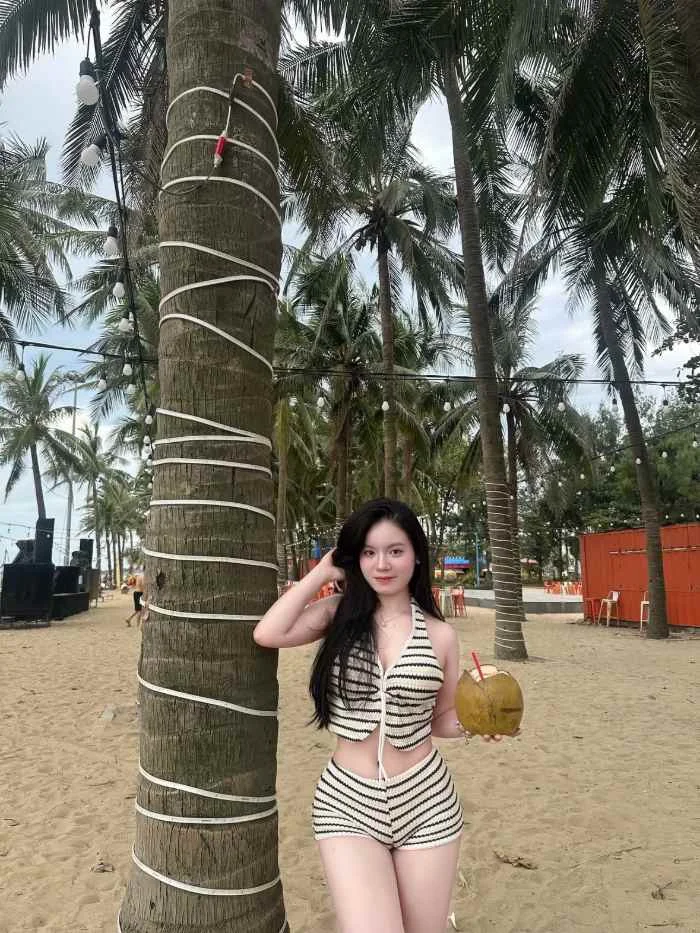 Bộ ảnh ảnh sex học sinh, tấm 24