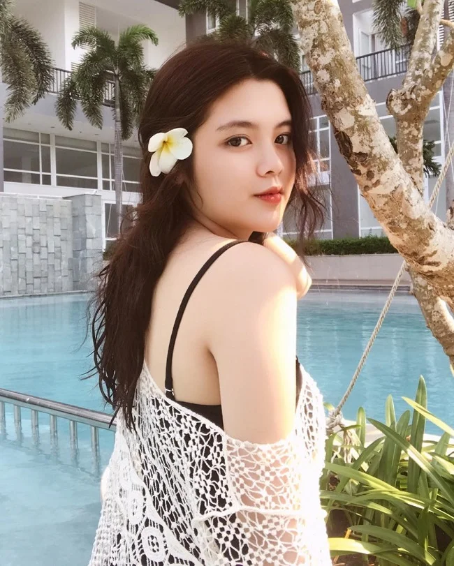 6 cô gái Việt đẹp đầy đặn hot trên báo Trung Quốc: Nhờ ăn, tập mà nên!