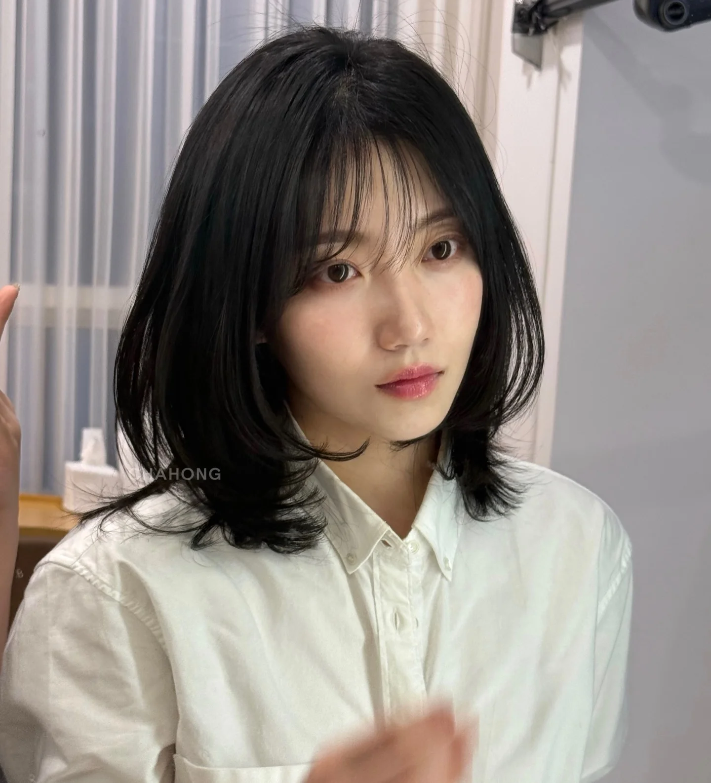 Tóc ngắn layer như Lee Se Young khiến chị em mê mẩn và muốn cắt ngay - Ảnh 10.